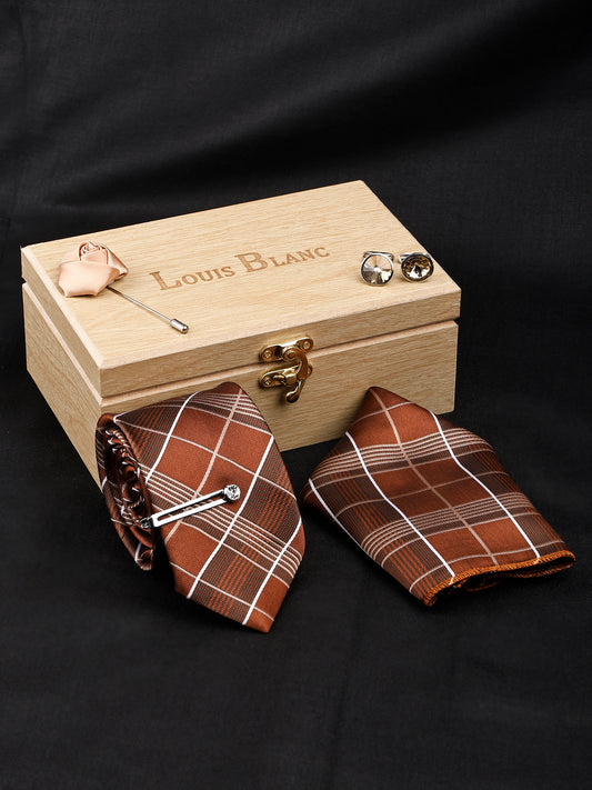 Van Dyke Brown Italian Silk Necktie Set Pocket Square silver Tiepin cufflinks and Brooch