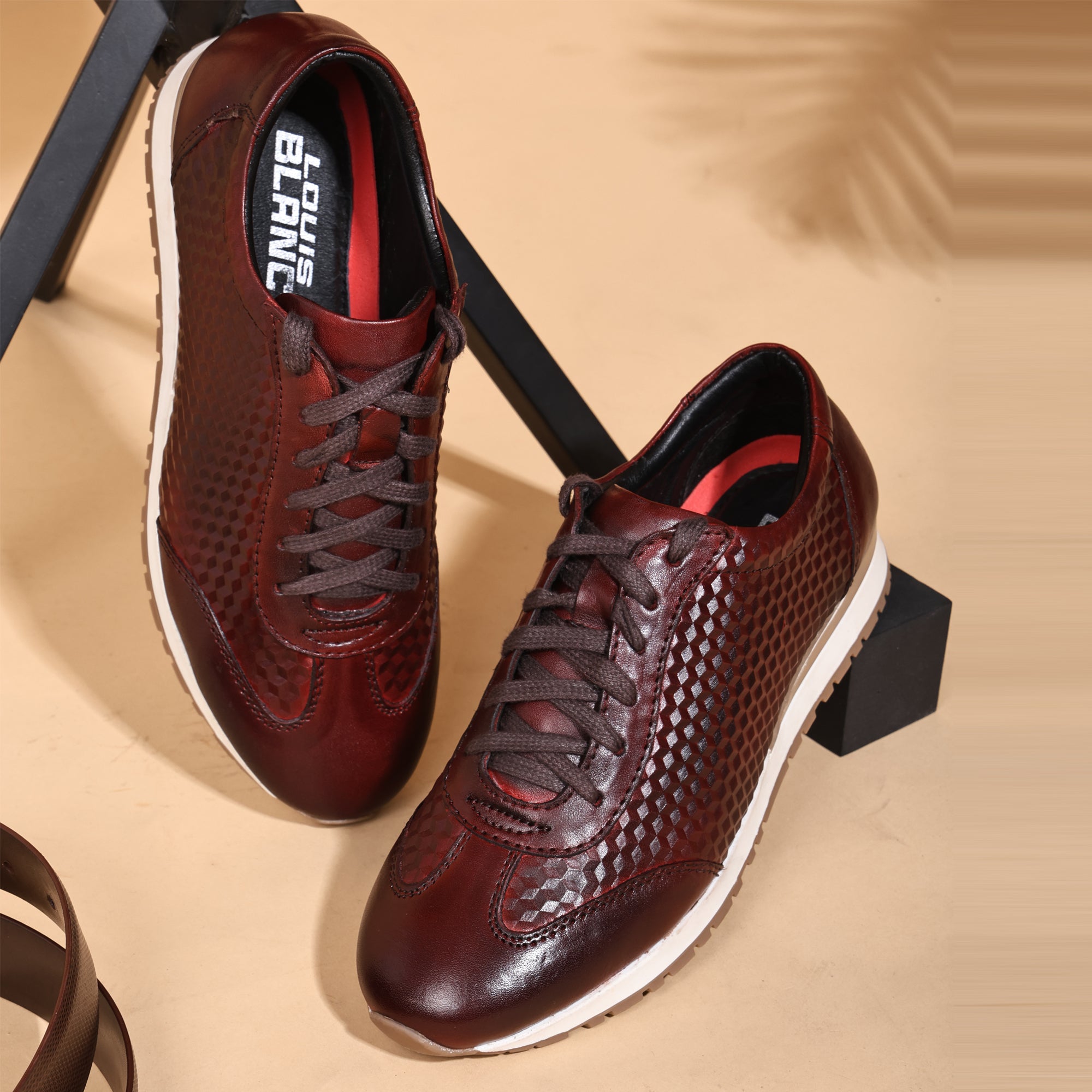 Louis Blanc Crust Leather Sport Shoes For Men's (LB06B)
